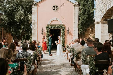 rustic-summer-wedding-crete-dried-flowers_15