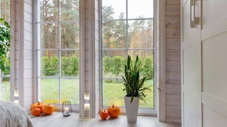 10 Tips on Choosing the Right Windows for Your Home