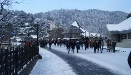 A dazzling view of snowfall in Shimla