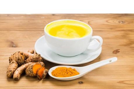 “wellhealthorganic : Exploring the Immune-Boosting Qualities of Turmeric Tea”