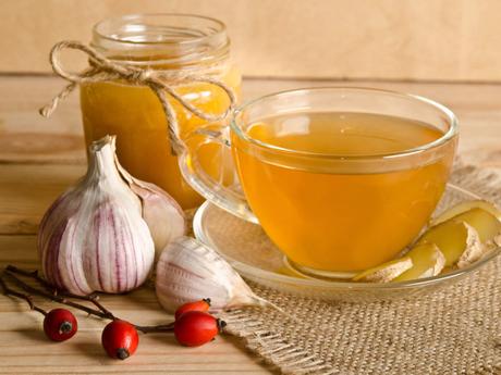 “wellhealthorganic : Exploring the Immune-Boosting Qualities of Turmeric Tea”