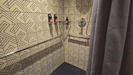The Shower at Centurion Lounge at JFK T4