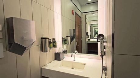 Shower Facilities at Centurion Lounge at JFK T4