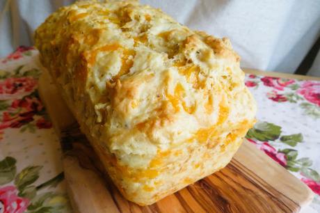 Cheese and Pepper Bread