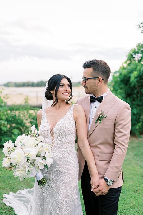 Pretty summer wedding in Athens with a romantic flair | Spyridoula & Konstantinos pretty-summer-wedding-athens-romantic-flair_01