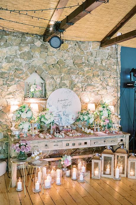 Pretty summer wedding in Athens with a romantic flair | Spyridoula & Konstantinos pretty-summer-wedding-athens-romantic-flair_19