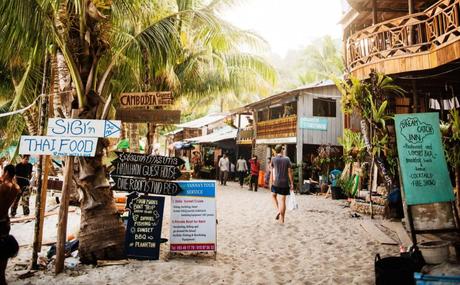 Looking for the pristine Thai islands of the 90s?  Go to Cambodia