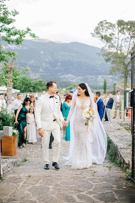 Lovely summer wedding in Ioannina with pretty flowers | Florenia & Evangelos lovely-summer-wedding-ioannina-pretty-flowers_15