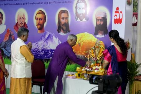 Journey to Group Livings of WTT in India, Part 6: The Guru Pujas