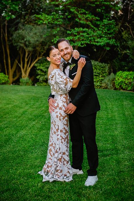 Beautiful spring wedding in Athens with white hydrangeas | Ioanna & Panayiotis beautiful-spring-wedding-athens-white-hydrangeas_01
