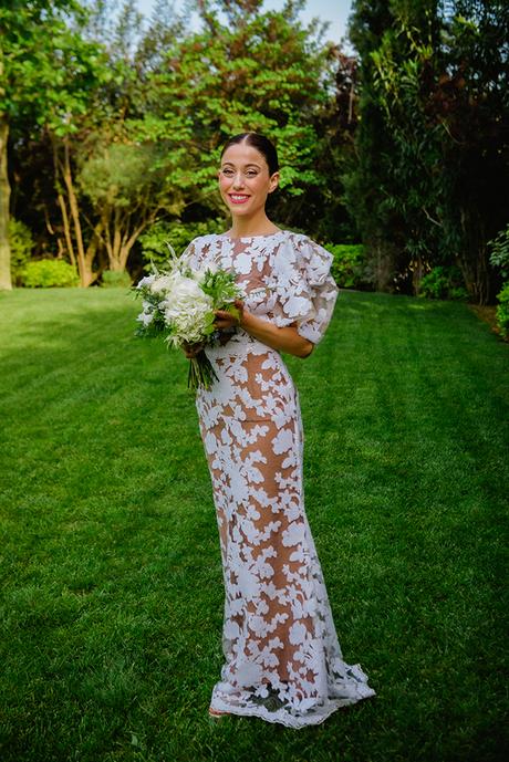 Beautiful spring wedding in Athens with white hydrangeas | Ioanna & Panayiotis beautiful-spring-wedding-athens-white-hydrangeas_04