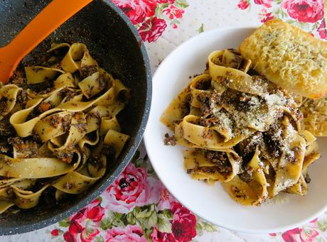 Mushroom Bolognese