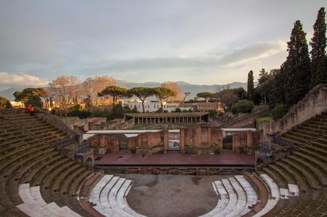 ancient amphitheater in pompeii