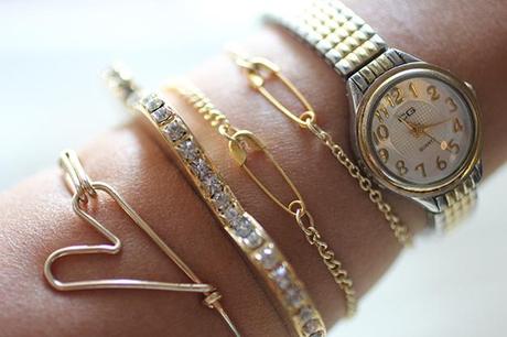 DIY Safety Pin Jewelry