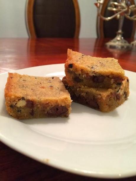 Chocolate Chip Cookies and Cream Bars