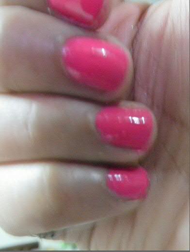  Oriflame Nail Paint in Intense Pink (23163)