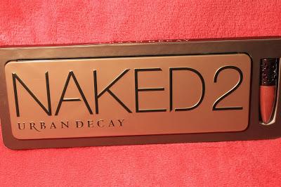 Pictures and Swatches || Urban Decay Naked 2 Palette