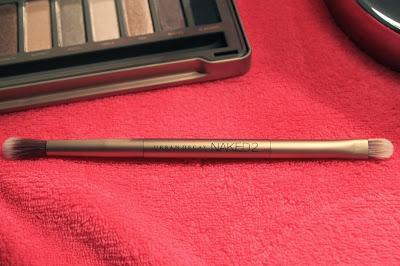 Pictures and Swatches || Urban Decay Naked 2 Palette