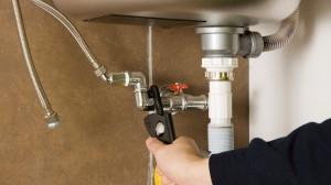 Guest Post: “How to save money on plumbing services” by Lillian Connors