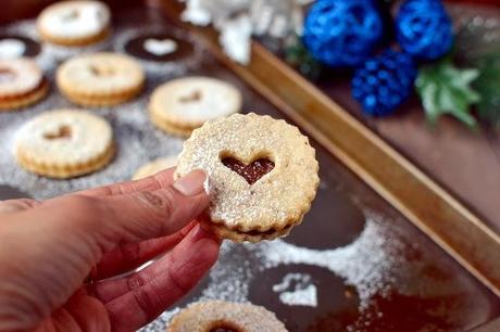 Linzer Cookies (Eggless Recipe)