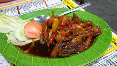 Eat's Amazing Indonesia