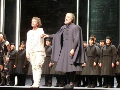 Ich sehe klar: Enescu's Oedipe in Frankfurt