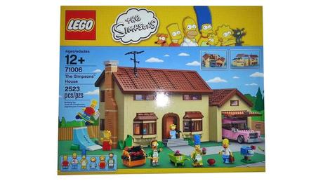 The box for the LEGO Simpsons house kit