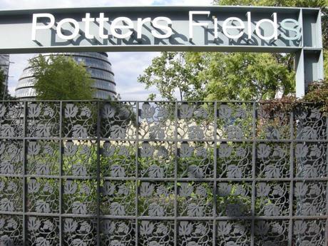 Potters Field Park, London - Tooley Street Entrance