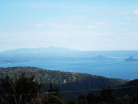 Taal Volcano - Genzel Kisses