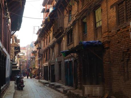 PC220229 パタン、カトマンズ郊外の世界遺産の村　/ Patan ( Kathmandu), the World Heritage