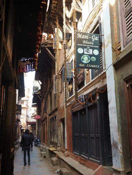 PC220211 パタン、カトマンズ郊外の世界遺産の村　/ Patan ( Kathmandu), the World Heritage