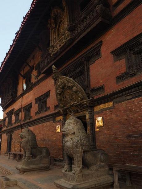 PC220191 パタン、カトマンズ郊外の世界遺産の村　/ Patan ( Kathmandu), the World Heritage