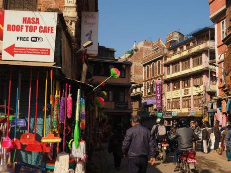 PC220218 パタン、カトマンズ郊外の世界遺産の村　/ Patan ( Kathmandu), the World Heritage