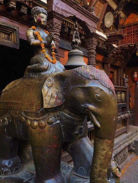 PC220173 パタン、カトマンズ郊外の世界遺産の村　/ Patan ( Kathmandu), the World Heritage