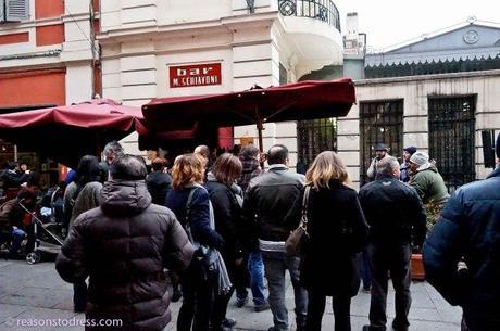 ReasonsToDress.com Christmas Eve tradition in Modena, Italy the Bar Schiavoni outside of the Albinelli Market