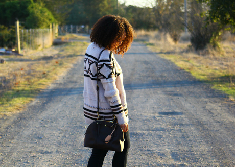 natural hair bloggers, california style, winter outfits, lovestitch sweater, liv fashion boutique