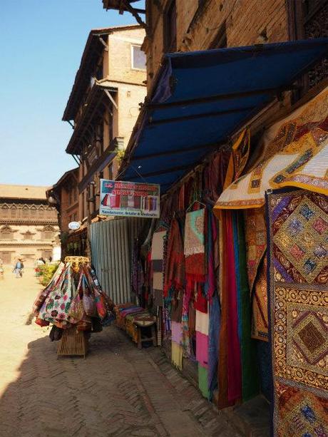 PC220261 バクタブル，カトマンズ郊外の世界遺産の町 / Bhaktapur (Kathmandu), the World Heritage