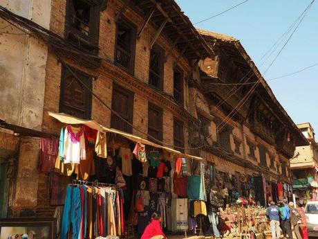 PC220278 バクタブル，カトマンズ郊外の世界遺産の町 / Bhaktapur (Kathmandu), the World Heritage