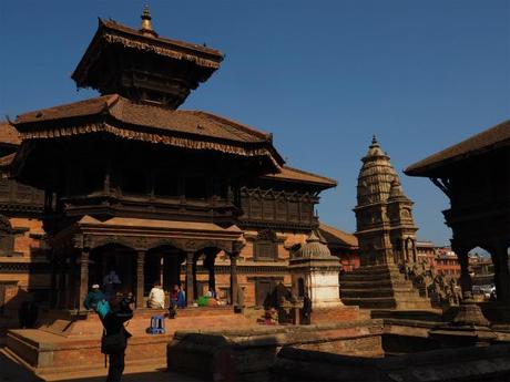 PC220258 バクタブル，カトマンズ郊外の世界遺産の町 / Bhaktapur (Kathmandu), the World Heritage