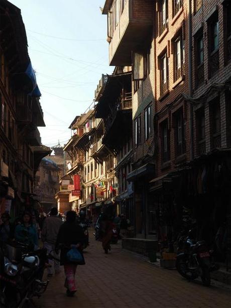 PC220351 バクタブル，カトマンズ郊外の世界遺産の町 / Bhaktapur (Kathmandu), the World Heritage