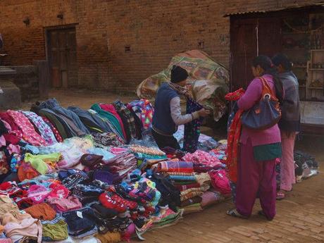 PC220298 バクタブル，カトマンズ郊外の世界遺産の町 / Bhaktapur (Kathmandu), the World Heritage