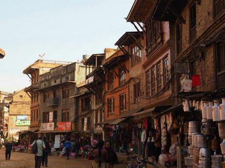 PC220320 バクタブル，カトマンズ郊外の世界遺産の町 / Bhaktapur (Kathmandu), the World Heritage