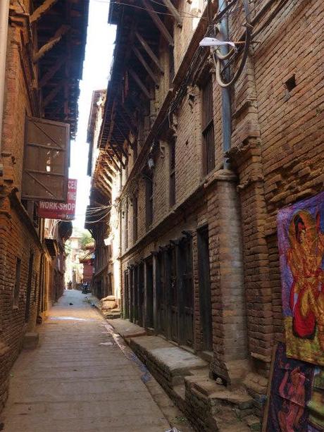 PC220279 バクタブル，カトマンズ郊外の世界遺産の町 / Bhaktapur (Kathmandu), the World Heritage