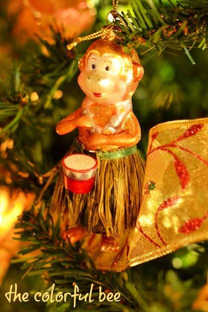 monkey play bongos Christmas ornament