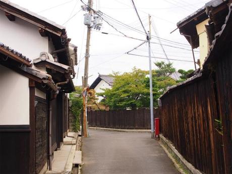 PA050020 近江商人の築いた町，五個荘 / Gokasho, attractive Japanese traditional architectures