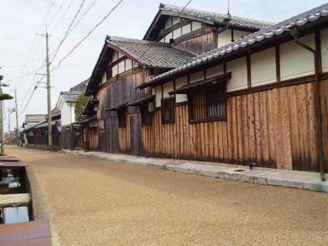 PA050078 近江商人の築いた町，五個荘 / Gokasho, attractive Japanese traditional architectures