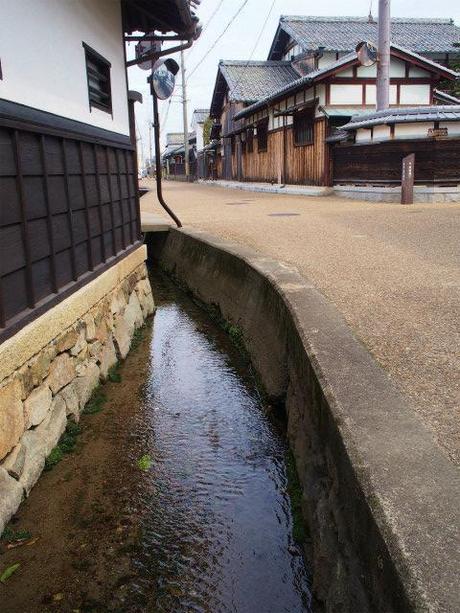 PA050076 近江商人の築いた町，五個荘 / Gokasho, attractive Japanese traditional architectures