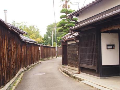 PA050018 近江商人の築いた町，五個荘 / Gokasho, attractive Japanese traditional architectures