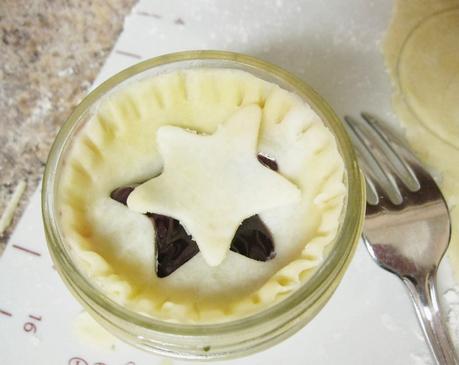 Mini Cherry Pies in a Jar