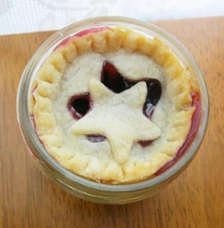 Mini Cherry Pies in a Jar